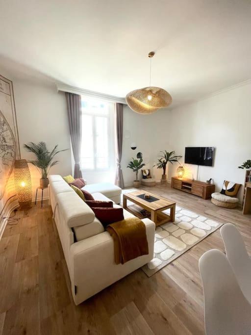 Apartamento L'Echappee Chic Au Coeur De Valence Valence  Exterior foto