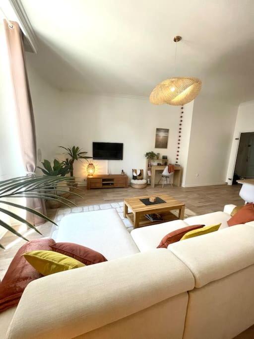 Apartamento L'Echappee Chic Au Coeur De Valence Valence  Exterior foto