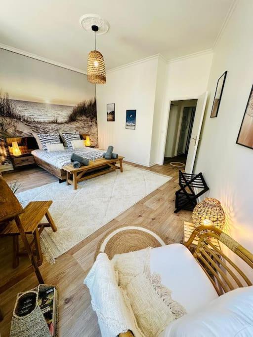 Apartamento L'Echappee Chic Au Coeur De Valence Valence  Exterior foto