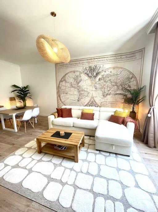Apartamento L'Echappee Chic Au Coeur De Valence Valence  Exterior foto